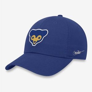 NWT Nike Chicago Cubs Hat